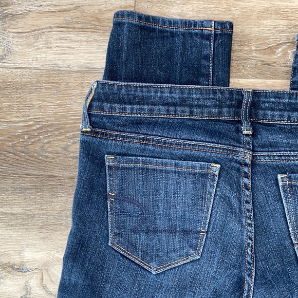 American Eagle jeans, skinny size 6 reg - Picture 3 of 11